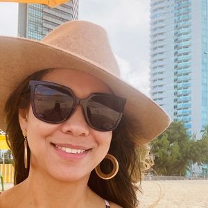 Meet your Posher, Renata